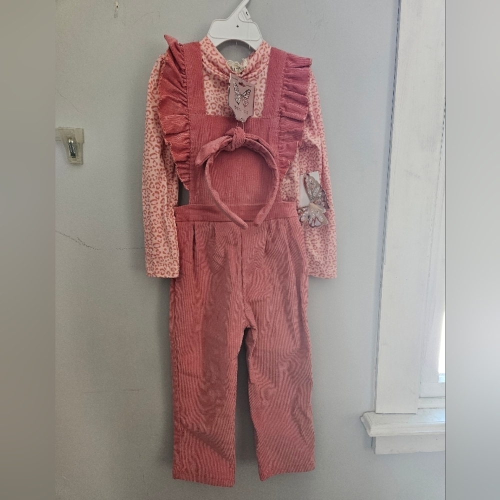 Btween Jumper Outfit